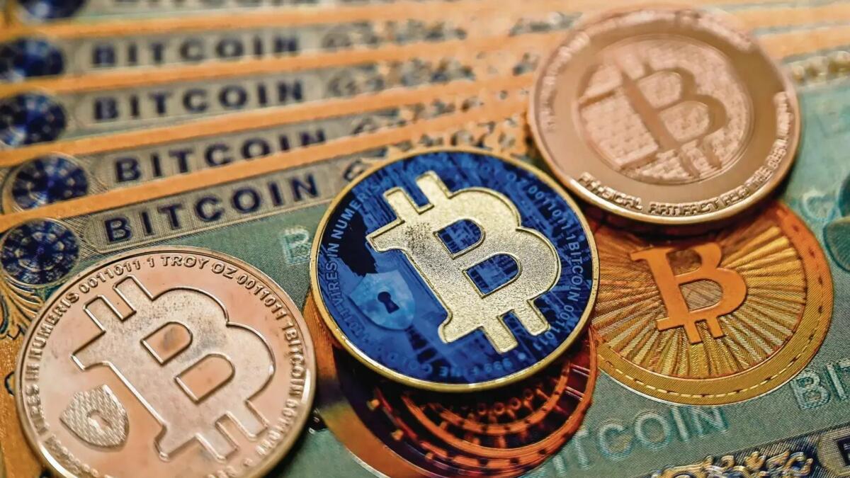 Detida na Guarda por burlar 300 pessoas em esquema de criptomoedas - JN
