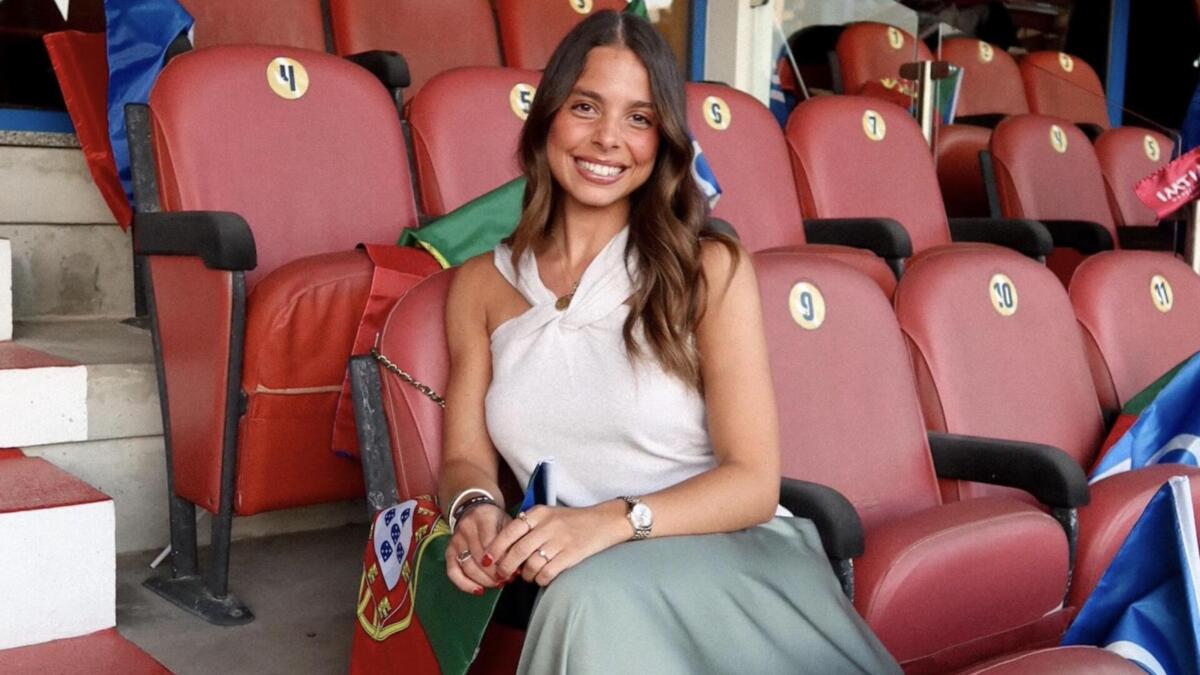 Noiva de Gonçalo Ramos entre a despedida de solteira e a bancada - JN