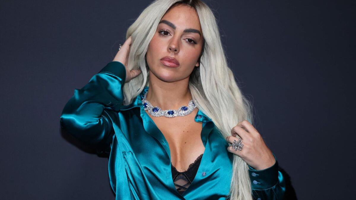 Perucas Viram Símbolo de Estilo Entre Celebridades