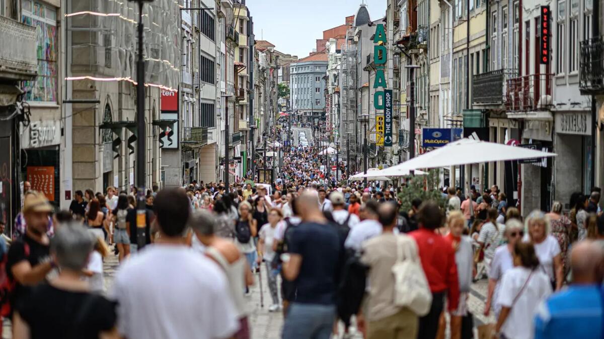 Portugal rises in the rankings and becomes the ninth most populous country in the European Union