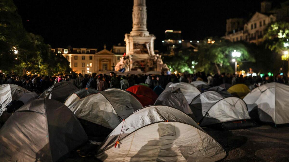 Decreto usado pela PSP para intervenção nas acampadas levanta dúvidas a juristas
