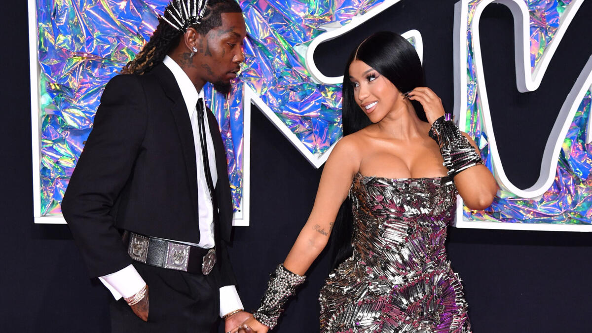 Cardi B anuncia terceira gravidez após separação de Offset - JN