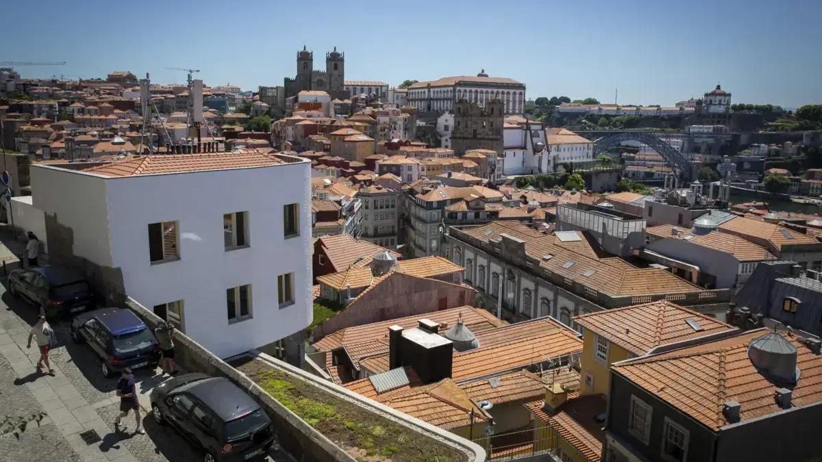 Featured image for Lisbon and Porto Rental Markets See Demand Cool Despite Rising Prices