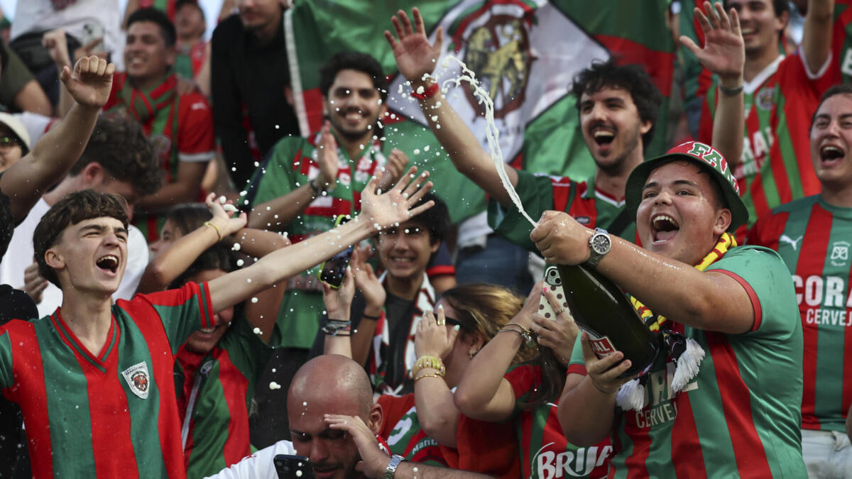Segundo lugar da Liga 2 promete um grande combate - JN