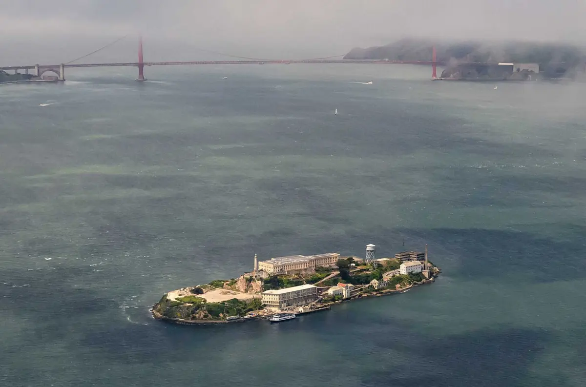 A fuga da Ilha de Alcatraz é uma das mais infames evasões da História