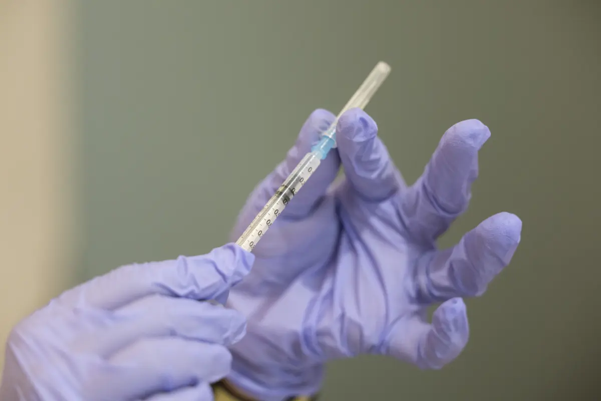 Campanha de vacinação sazonal arrancou esta sexta-feira