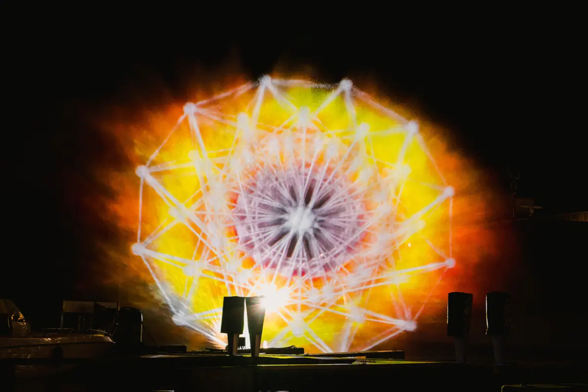 Imagem de contexto do artigo Festival Prisma/Art Light Tech regressa a Aveiro entre 4 e 7 de outubro