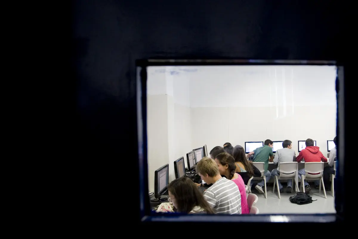 Alunos do 4.º, 6.º e 9.º vão fazer provas-ensaio para se prepararem para avaliação no final do ano letivo