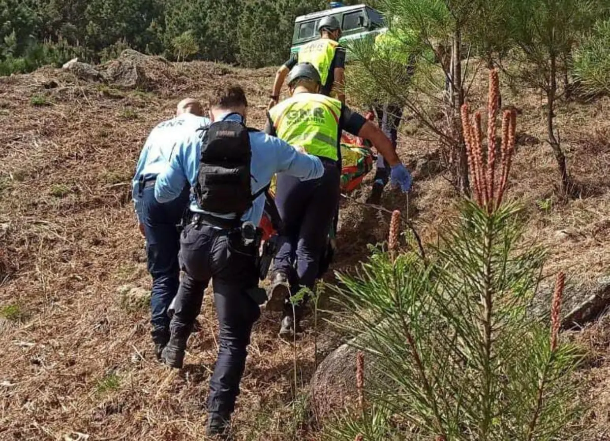 Imagem de contexto do artigo Homem ferido em queda de cinco metros num trilho do Gerês