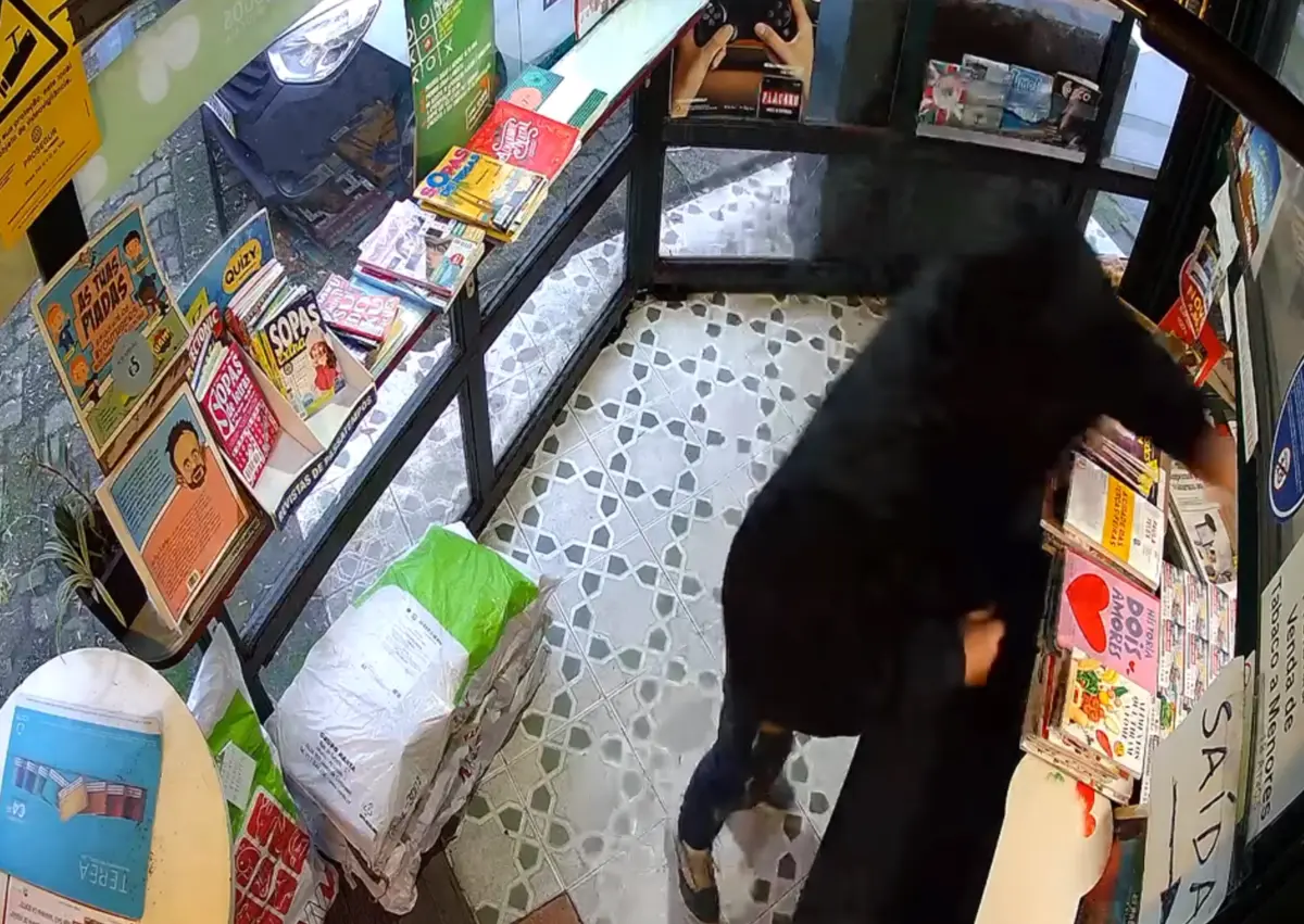 Imagem de contexto do artigo Vídeo mostra assaltante a roubar raspadinhas de quiosque em Famalicão