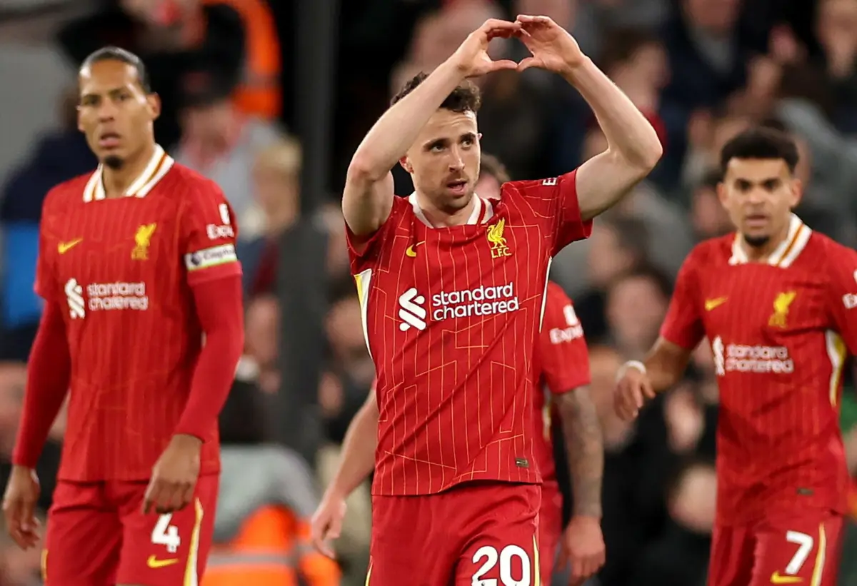 Diogo Jota morreu com o irmão num acidente de carro em Espanha