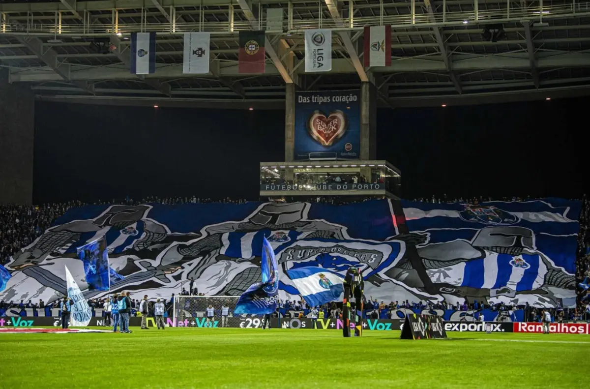 Super Dragões, no Estádio do Dragão