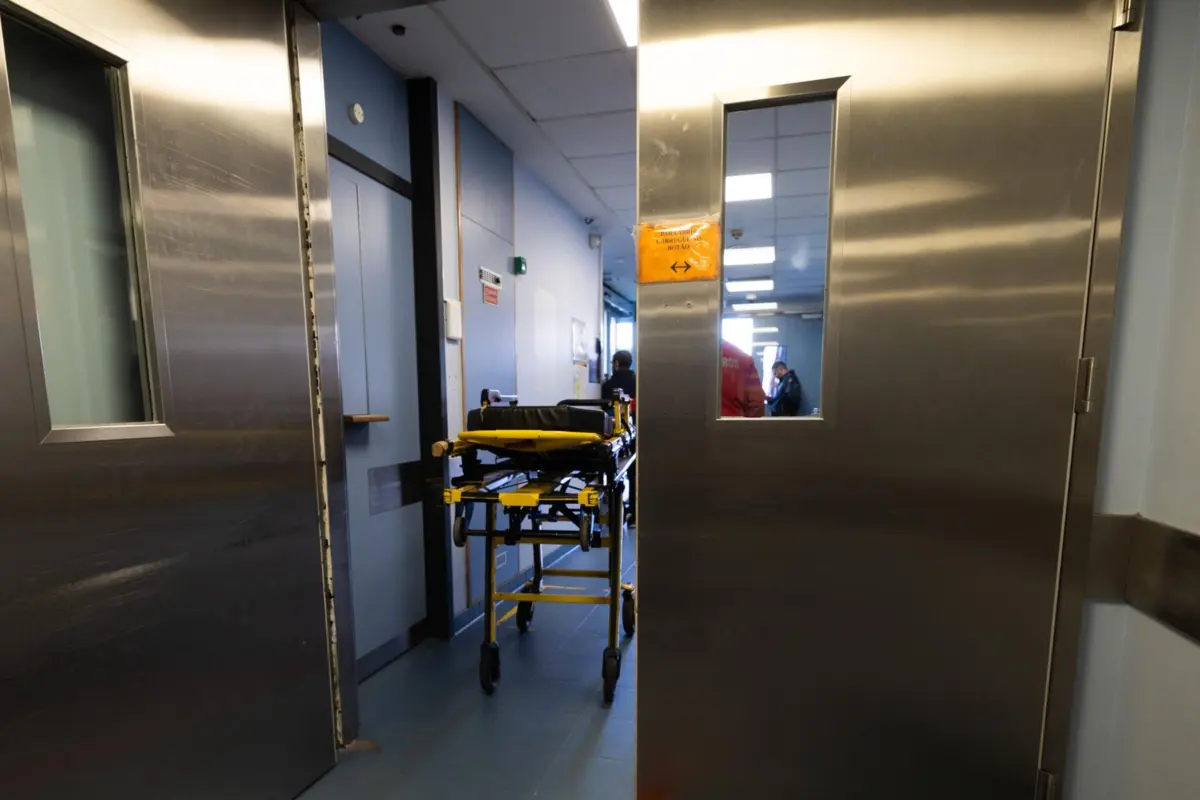 Idosos ficam à espera de vaga num lar ou numa unidade de cuidados continuados