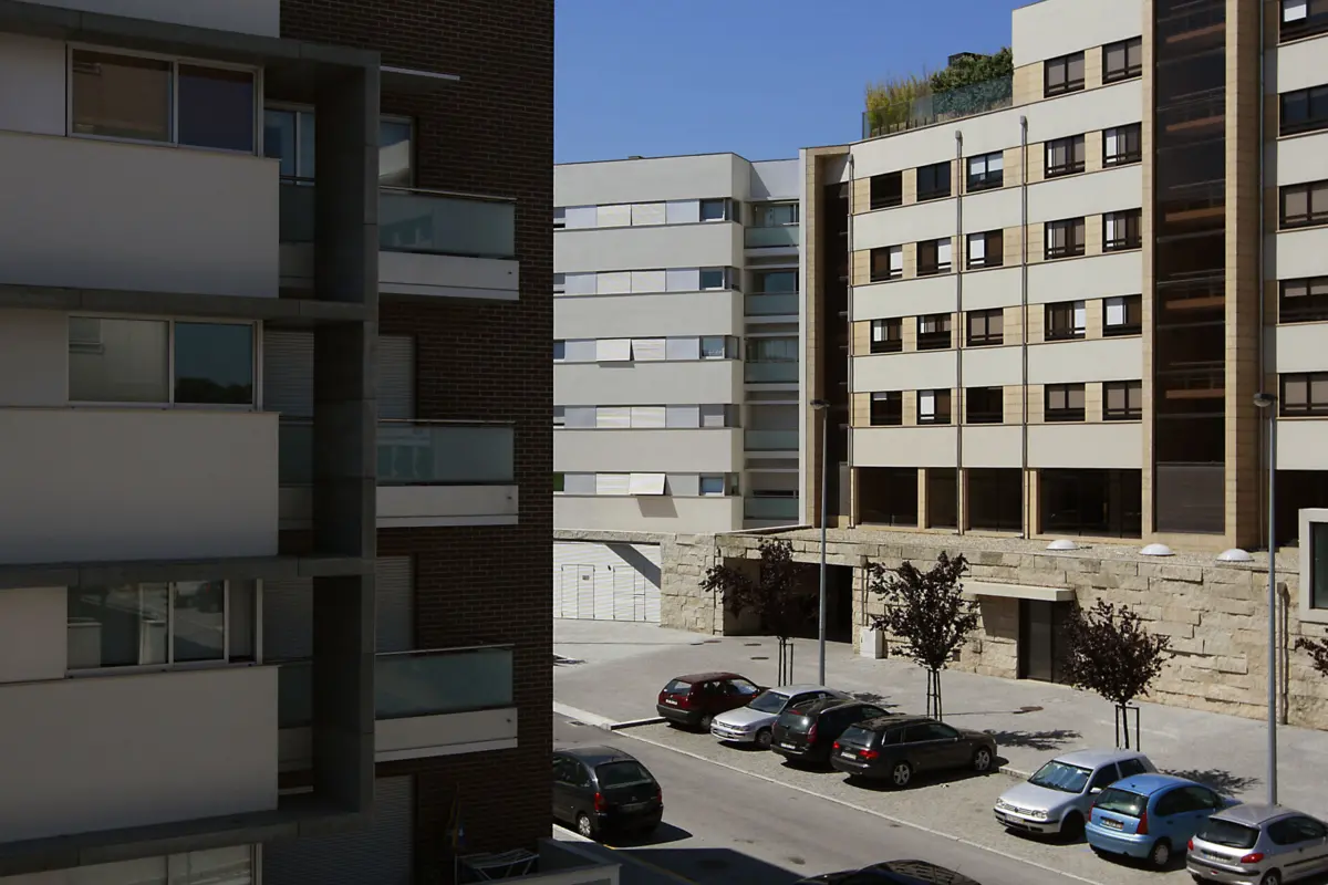 Imagem de contexto do artigo Maia desce taxa de IMI e mantém valores cobrados em sede de IRS e Derrama