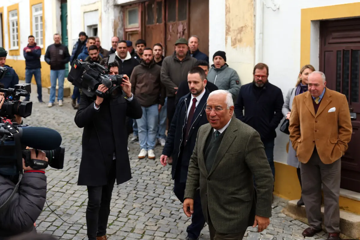 Imagem de contexto do artigo Costa recebido no Crato por elementos da PSP e GNR em protesto