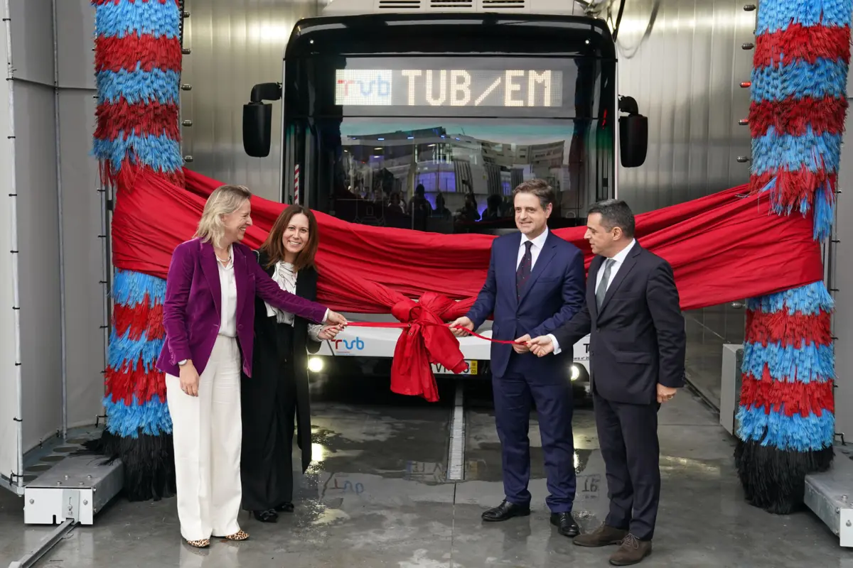 Cerimónia de inauuração com Ricardo Rio e Teotónio Santos