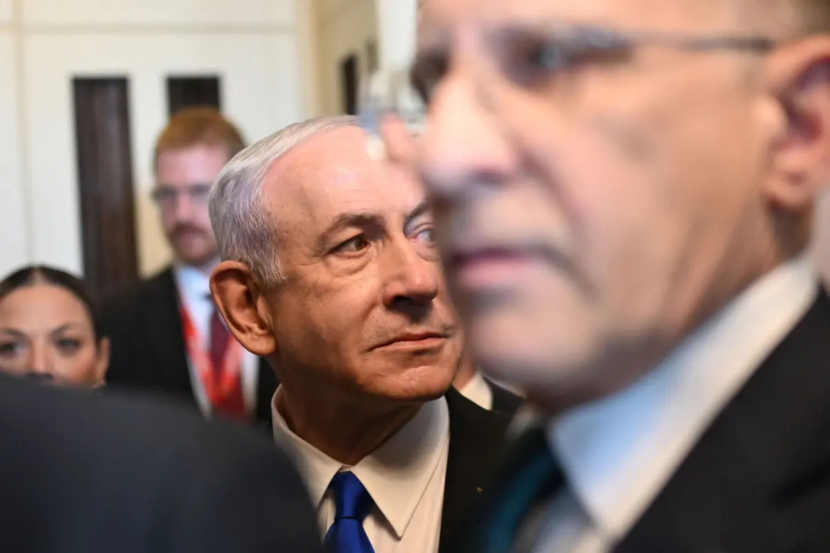 Executivo do primeiro-ministro Benjamin Netanyahu fica em minoria no parlamento