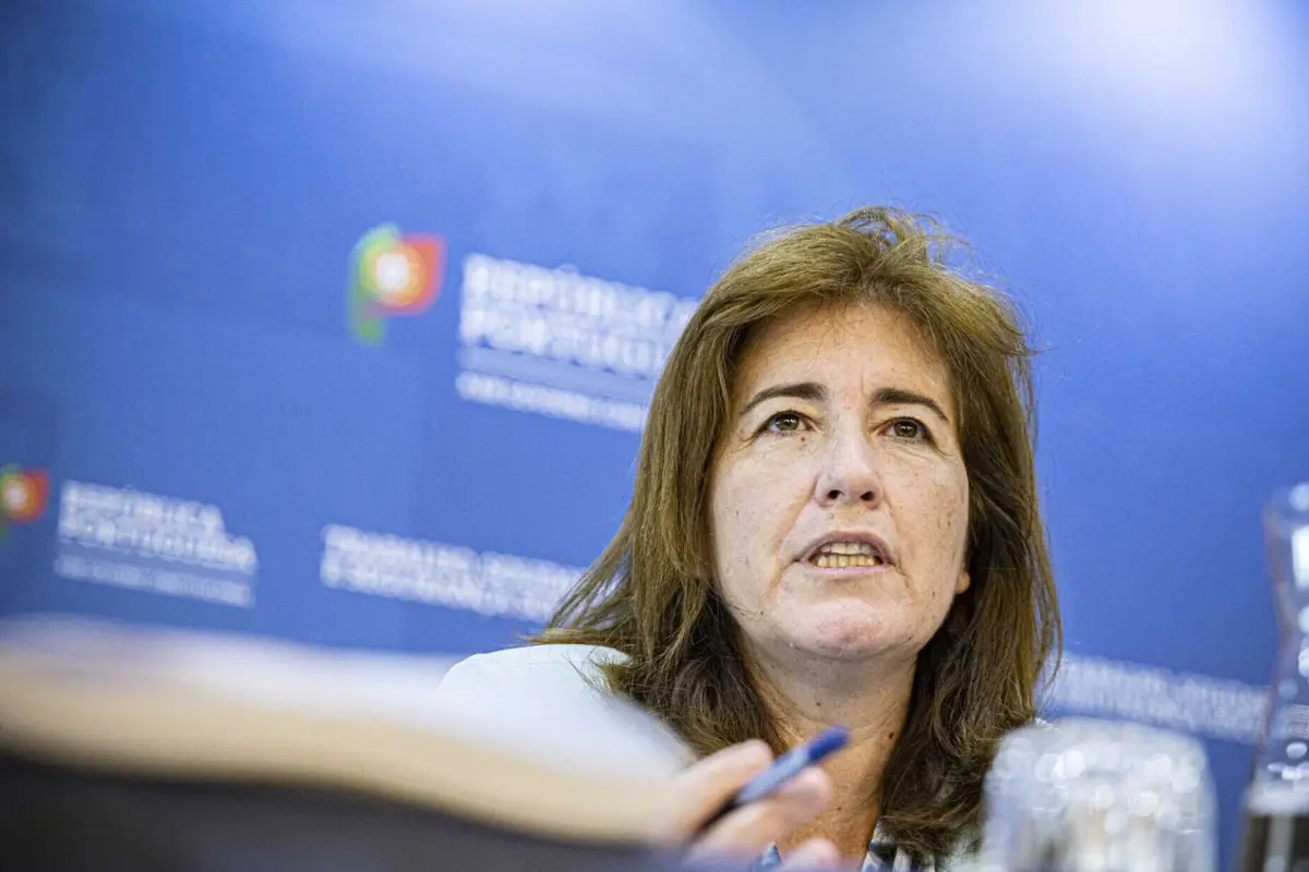 Ministra Ana Mendes Godinho