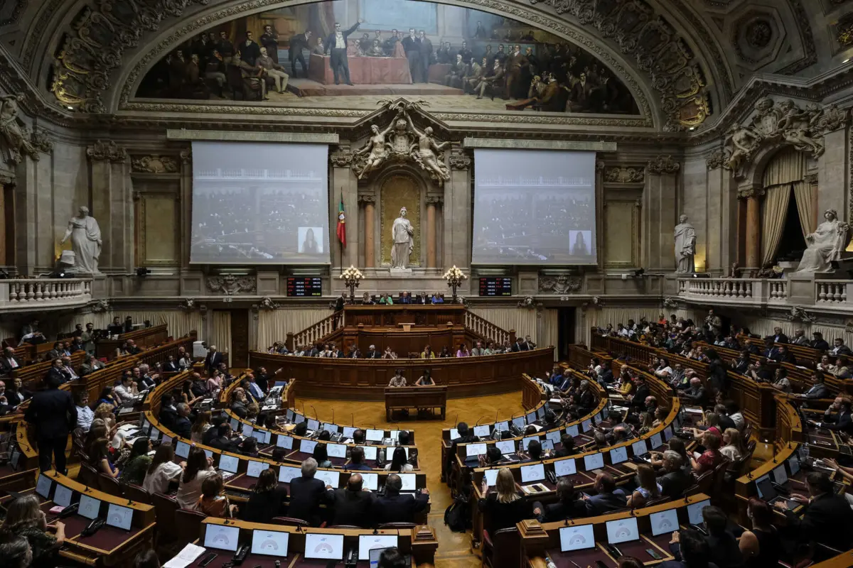 Votação final global realiza-se dia 29