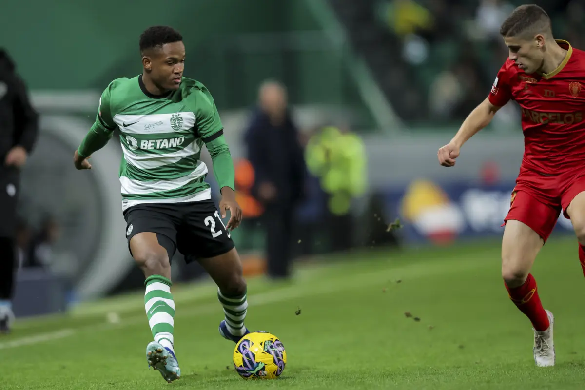 Geny Catamo renovou com o Sporting