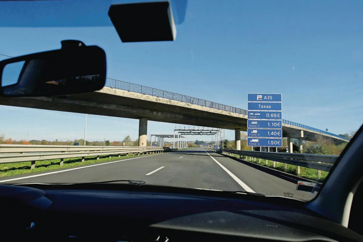 Continuam a chegar à Deco reclamações de automobilistas