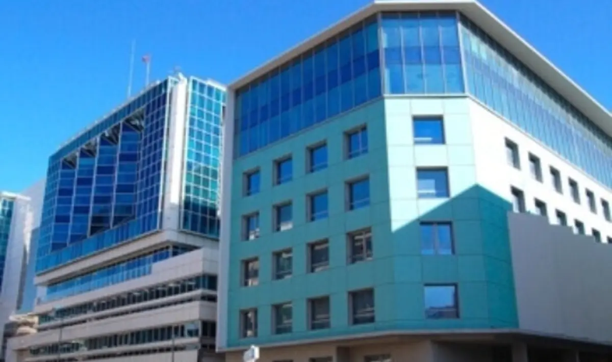 Menina foi levada para o Hospital Pediátrico de Lenval, em Nice