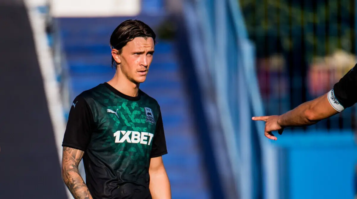 Olsson tem 28 anos e joga no Midtjylland