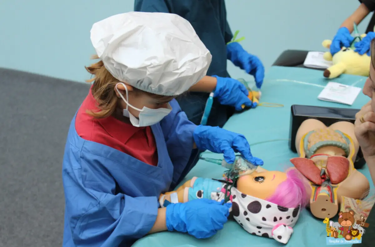Hospital da Bonecada vai estar no Centro Comercial Colombo entre 23 de abril e 4 de maio