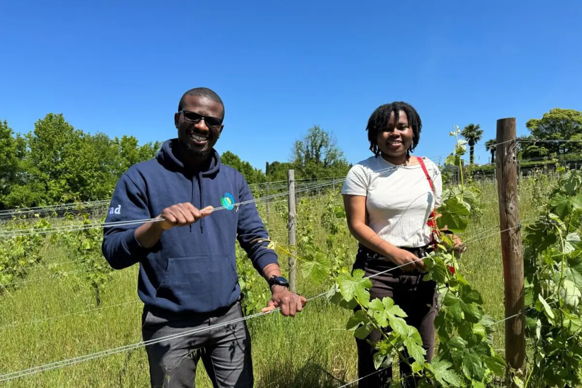 Polly e Mateus são de Moçambique e querem regressar para ajudar a terra natal