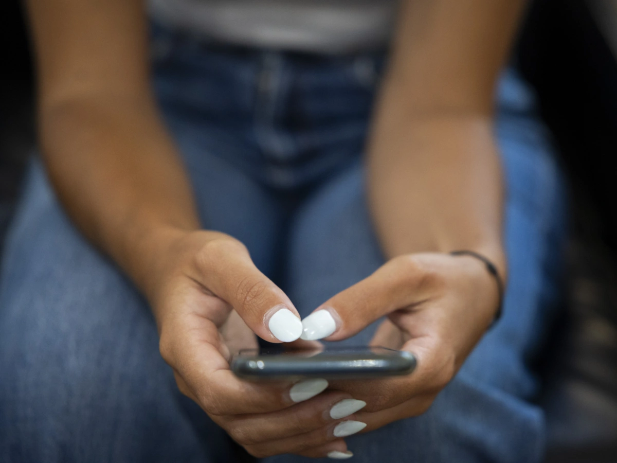 Mudanças na lei que regula o processo que permite manter o número de telemóvel quando se muda de operador