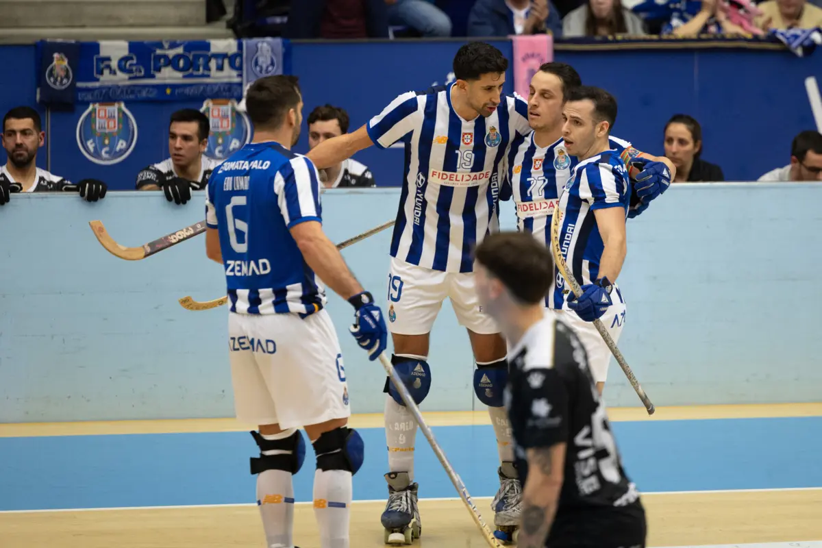 Carlo Di Benedetto, Gonçalo Alves e Ezequiel Mena marcaram pelo F. C. Porto