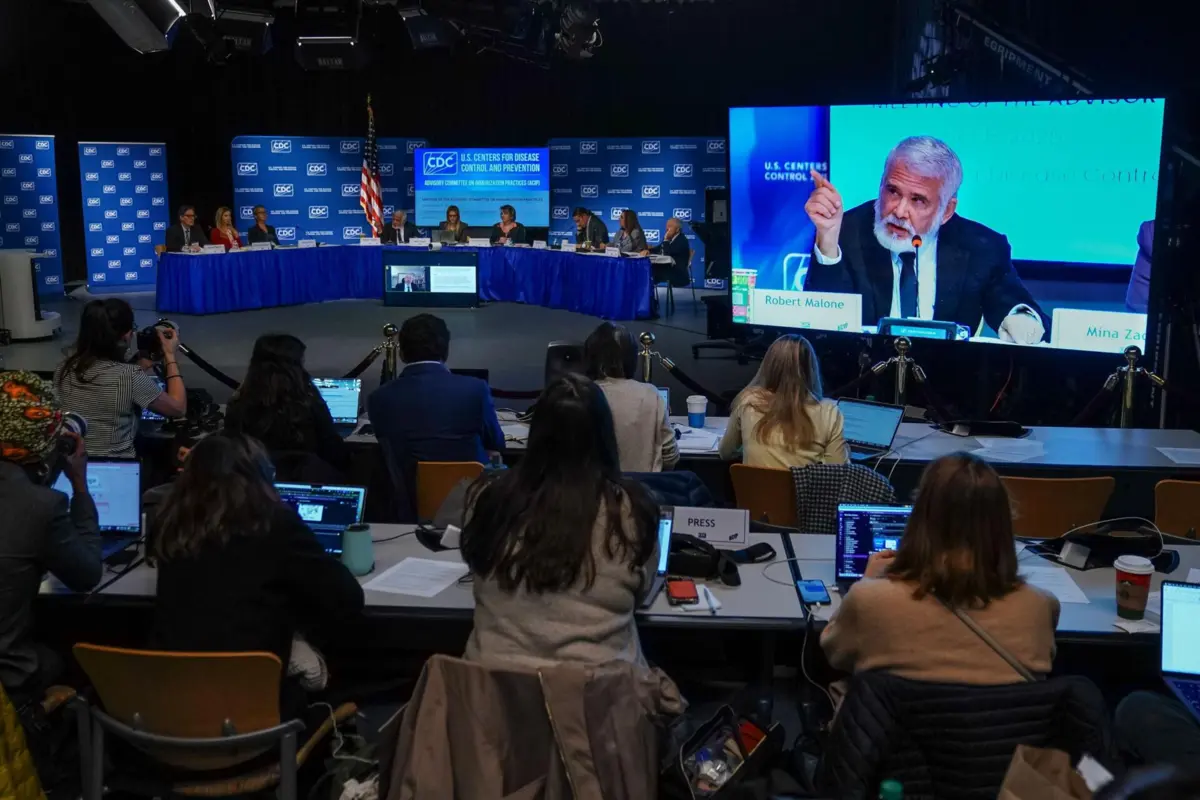 Comissão dos CDC retirou recomendação de vacina da hepatite-B para recém-nascidos.