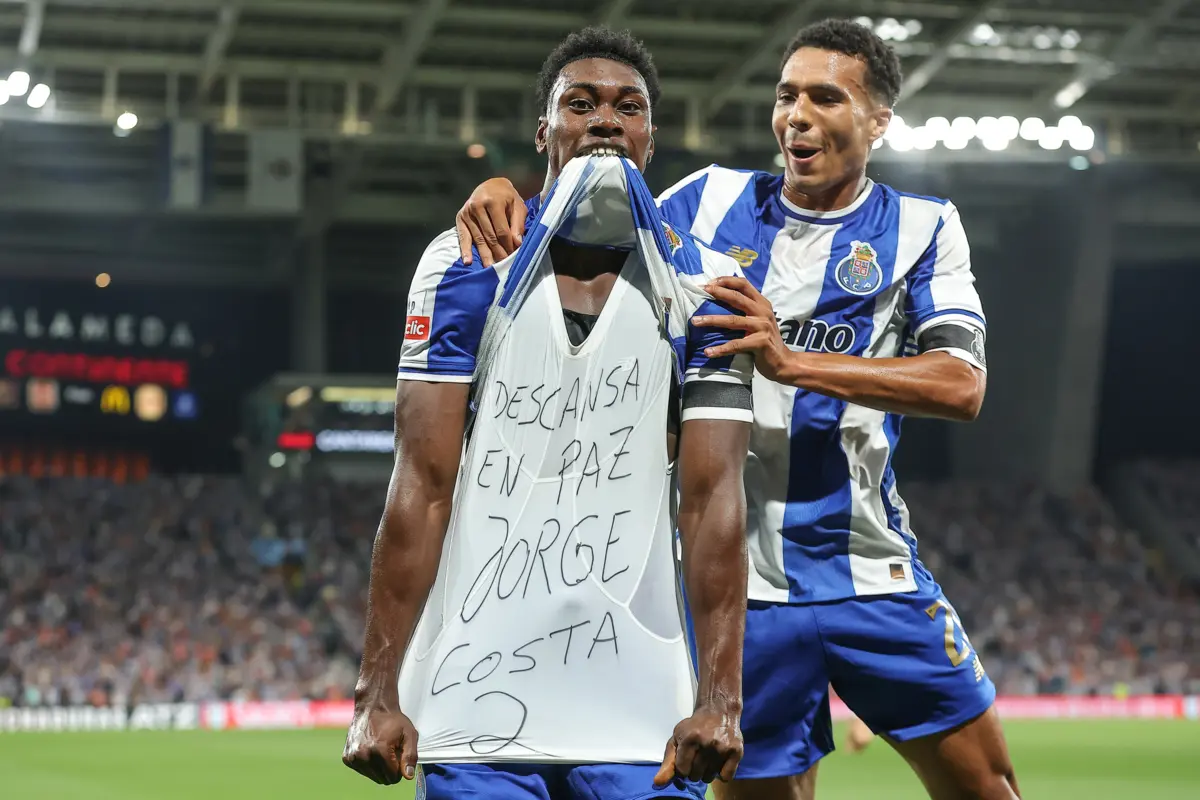 Samu dedicou o golo marcado ao V. Guimarães a Jorge Costa