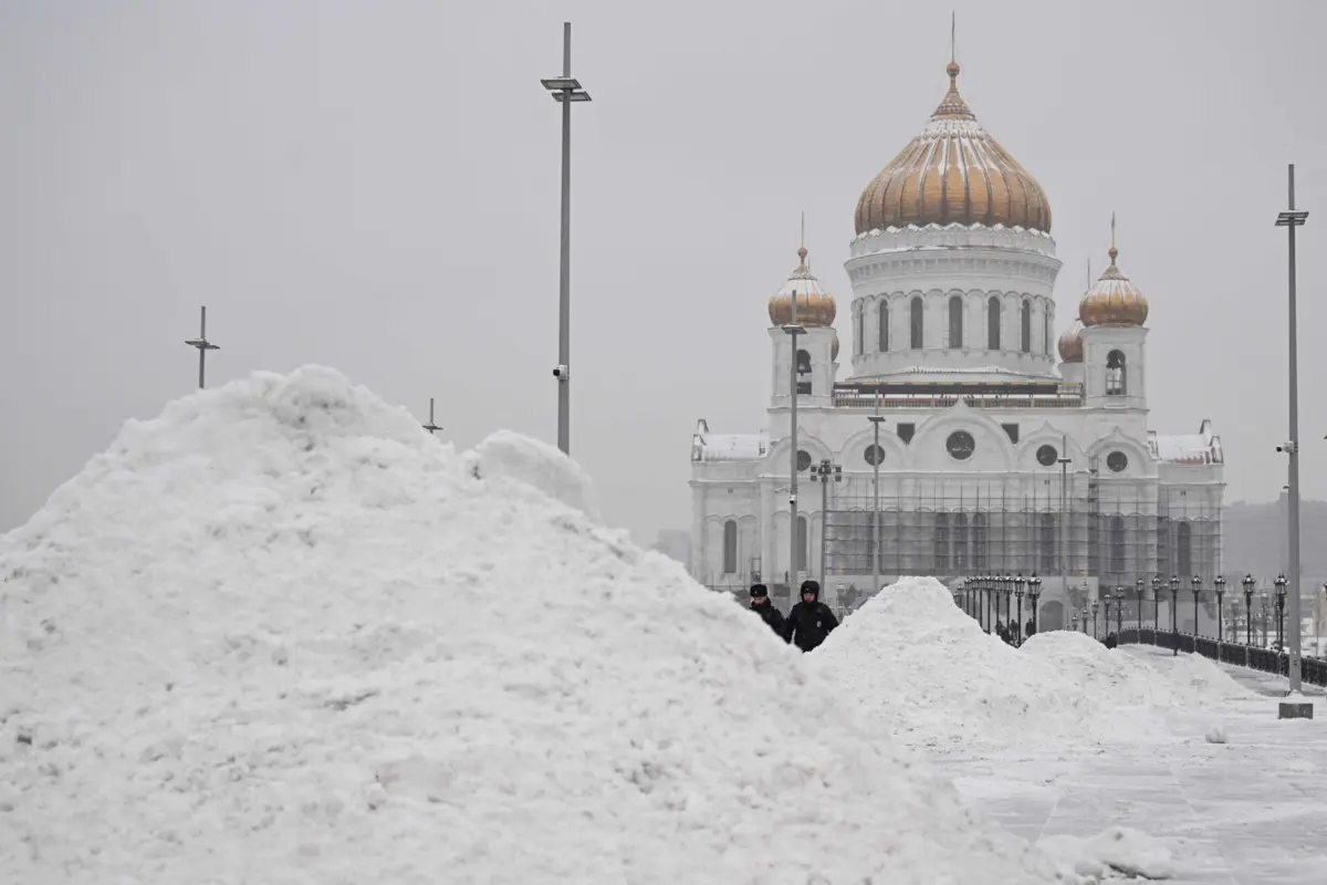 Governo de Moscovo lamenta decisão "irracional"