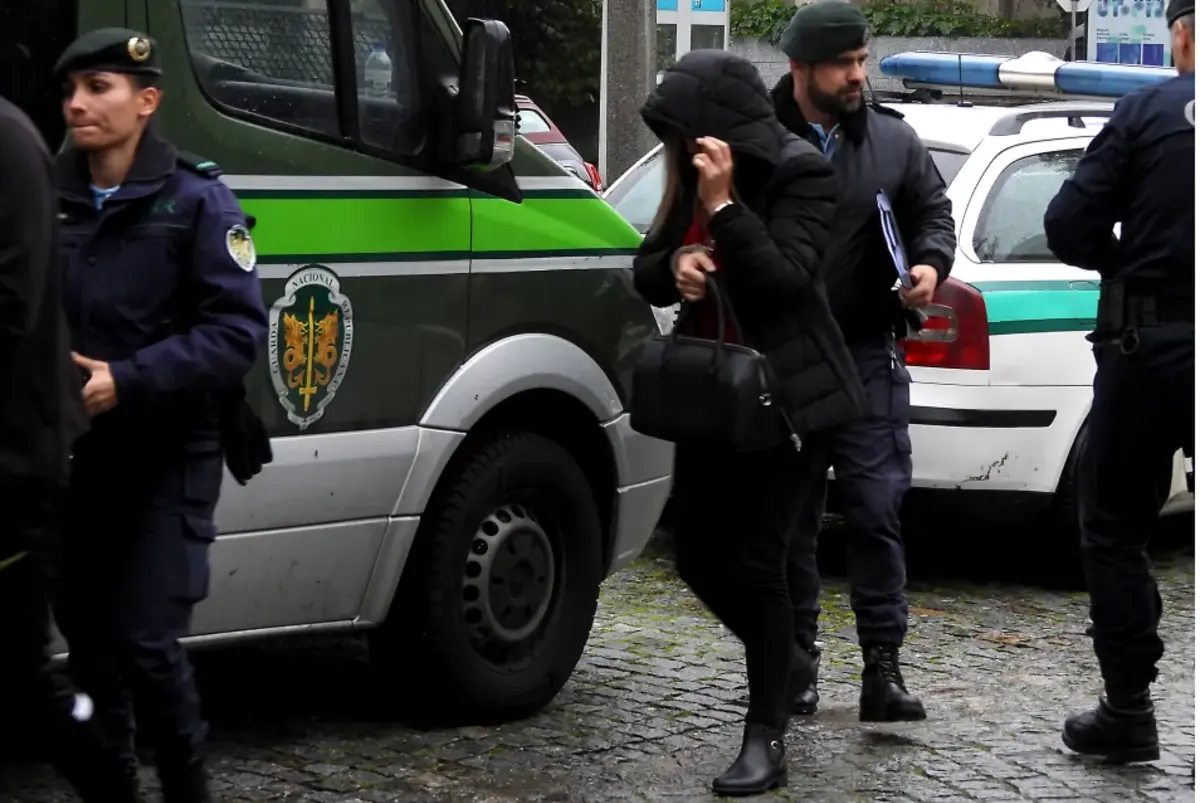 Veterinária daria documentos falsos sobre vacinação a cães de caça a troco de dinheiro