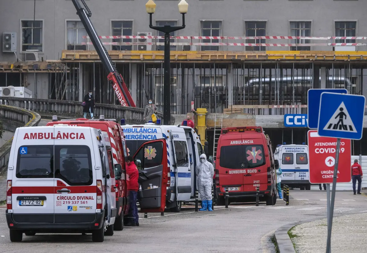 Imagem de contexto do artigo Parcerias com privados e medicamentos gratuitos. As propostas para a Saúde