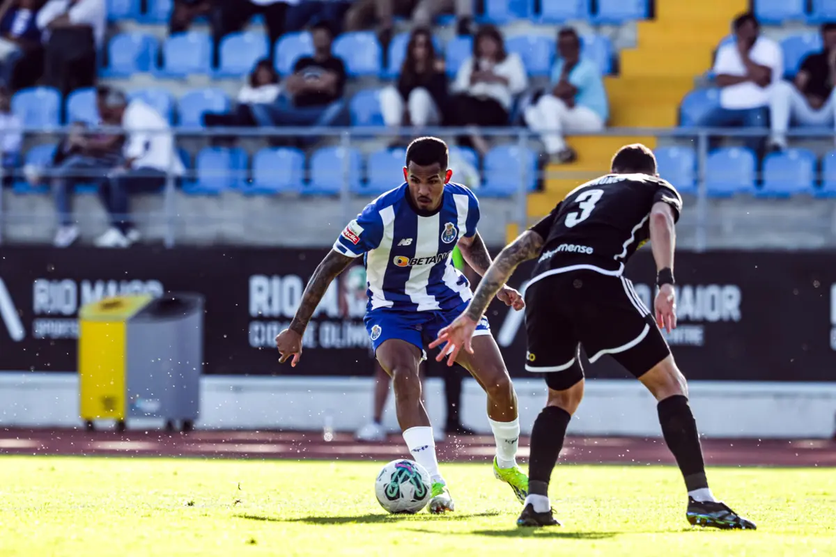 Galeno abriu caminho ao triunfo do F. C. Porto sobre o Casa Pia