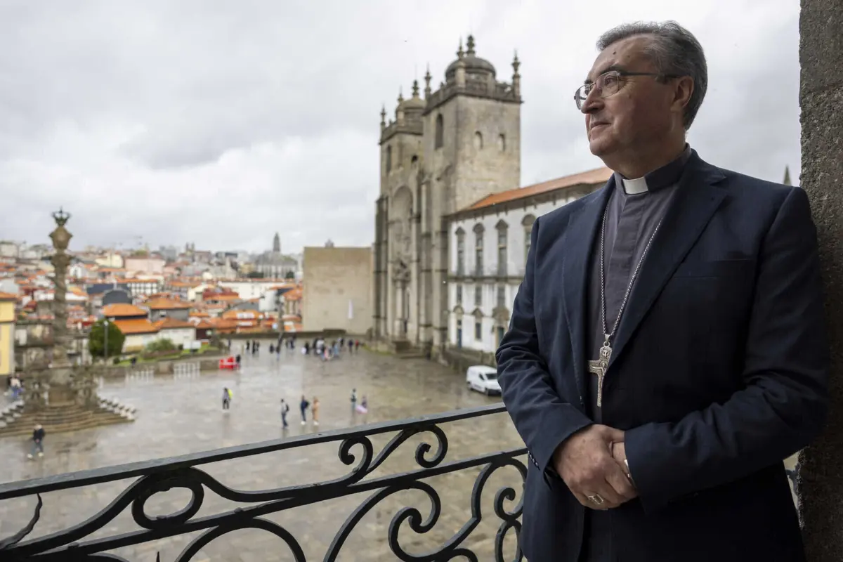 Líder da diocese não esclareceu autarca do Porto sobre negócios