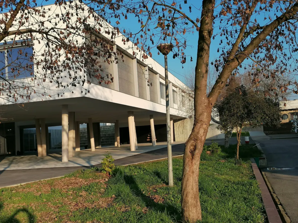 Imagem de contexto do artigo Renovação da escola de Ribeirão inaugurada na segunda-feira