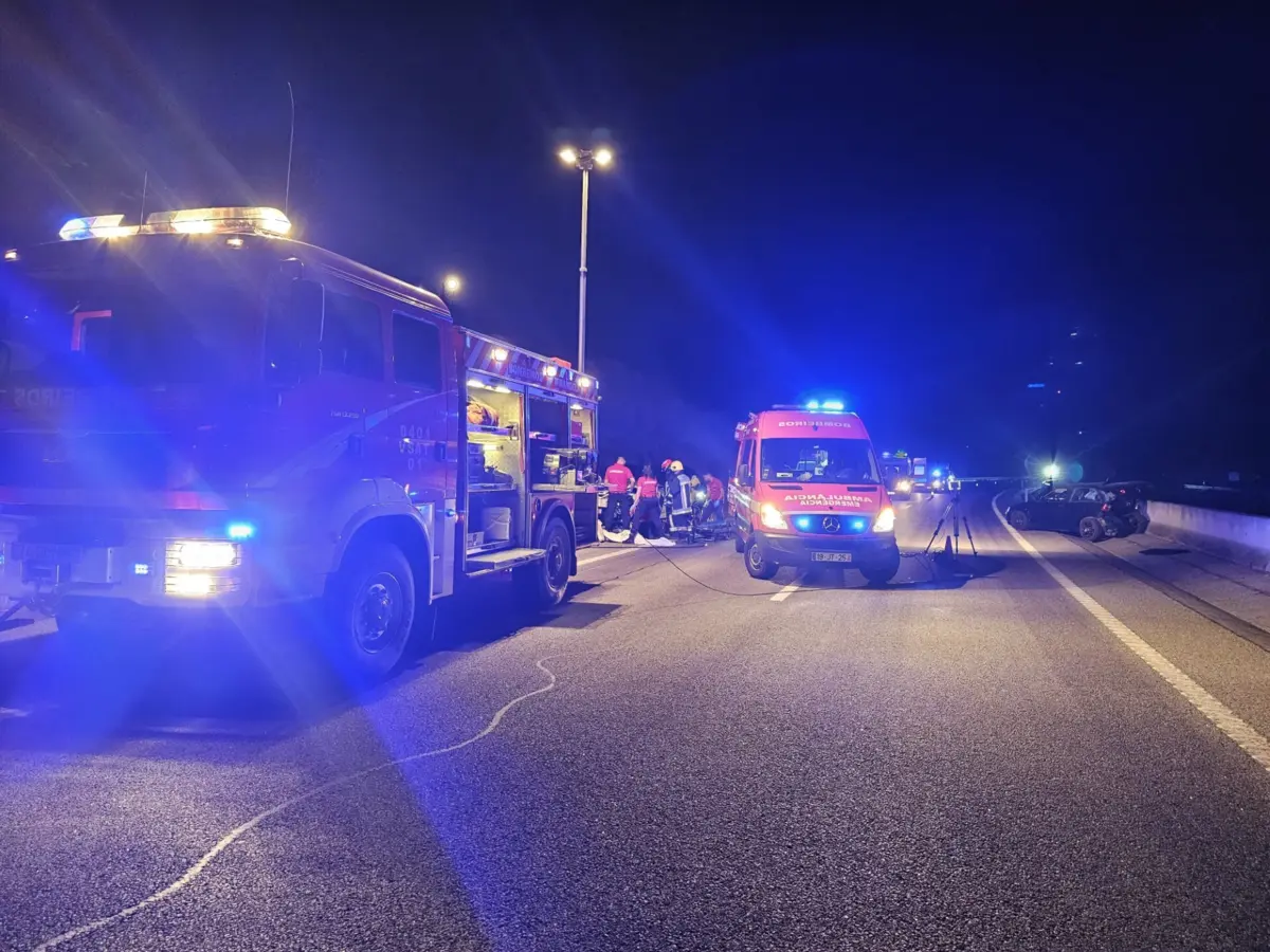 Acidente causou dois mortos na A4