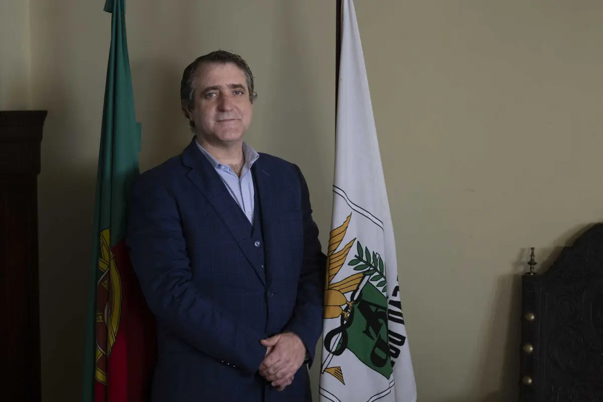 Rubens de Carvalho é o presidente da Associação de Comerciantes do Porto