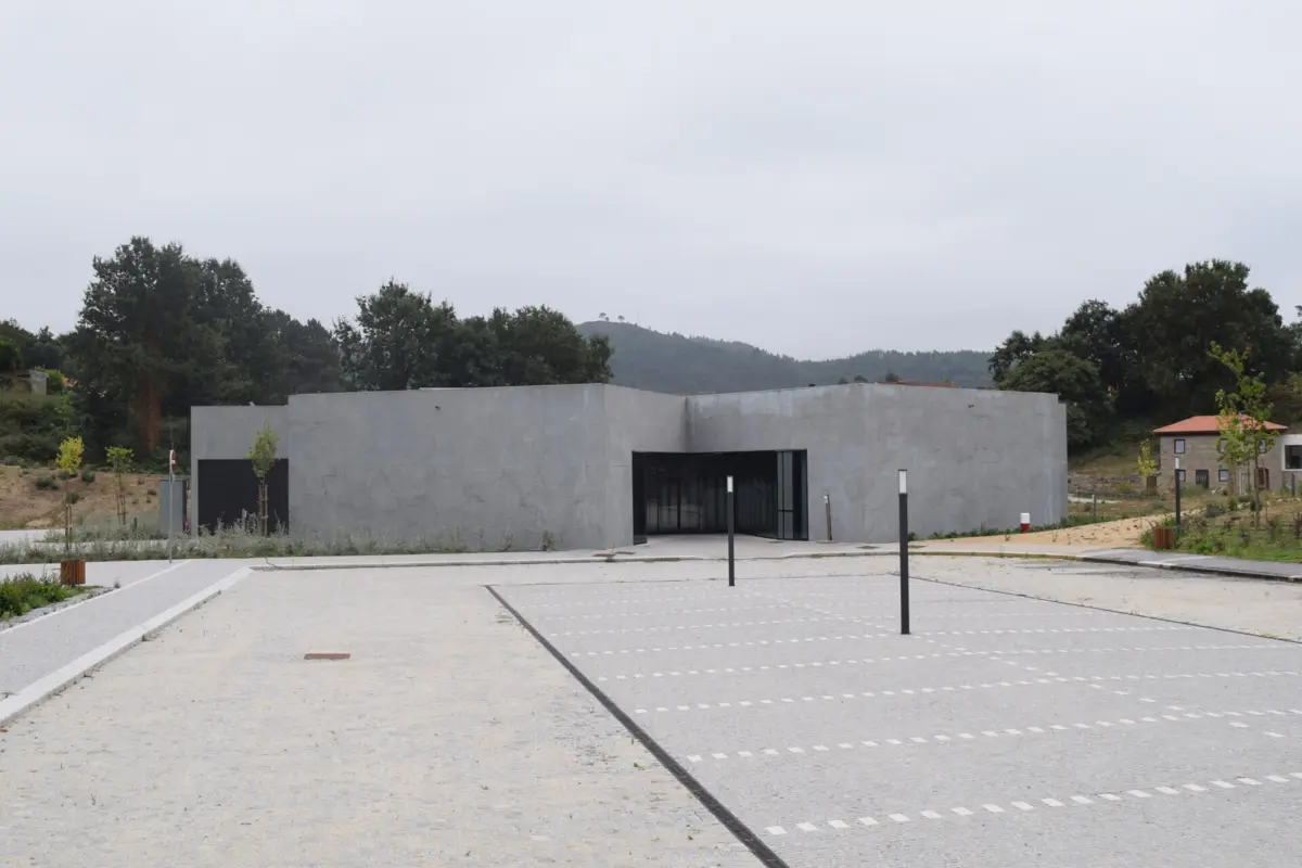 Novo centro de saúde está pronto após empreitada iniciada em maio de 2022