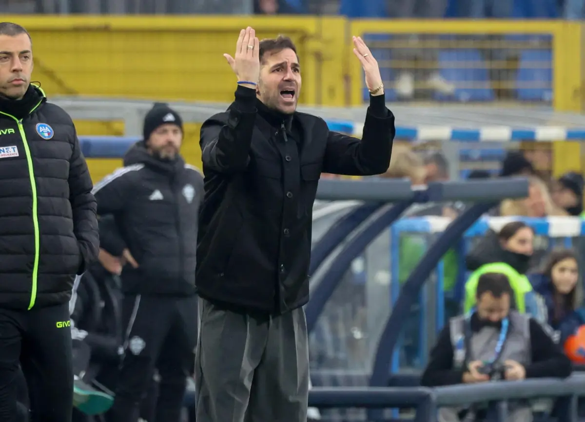 Cesc Fàbregas chegou ao Como em 2022 e já recusou orientar o Inter de Milão