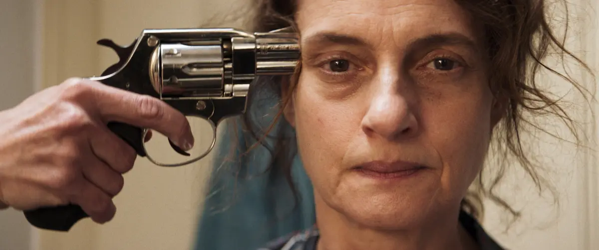 Denise Fraga é a protagonista de “Sonhar Com Leões”, já nos cinemas