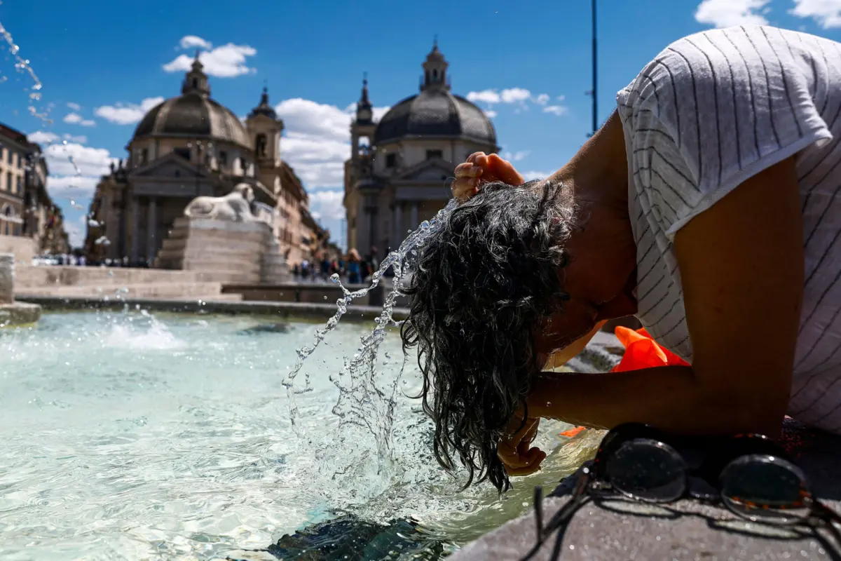 Em Itália, 21 cidades estavam hoje em alerta máximo devido ao calor extremo