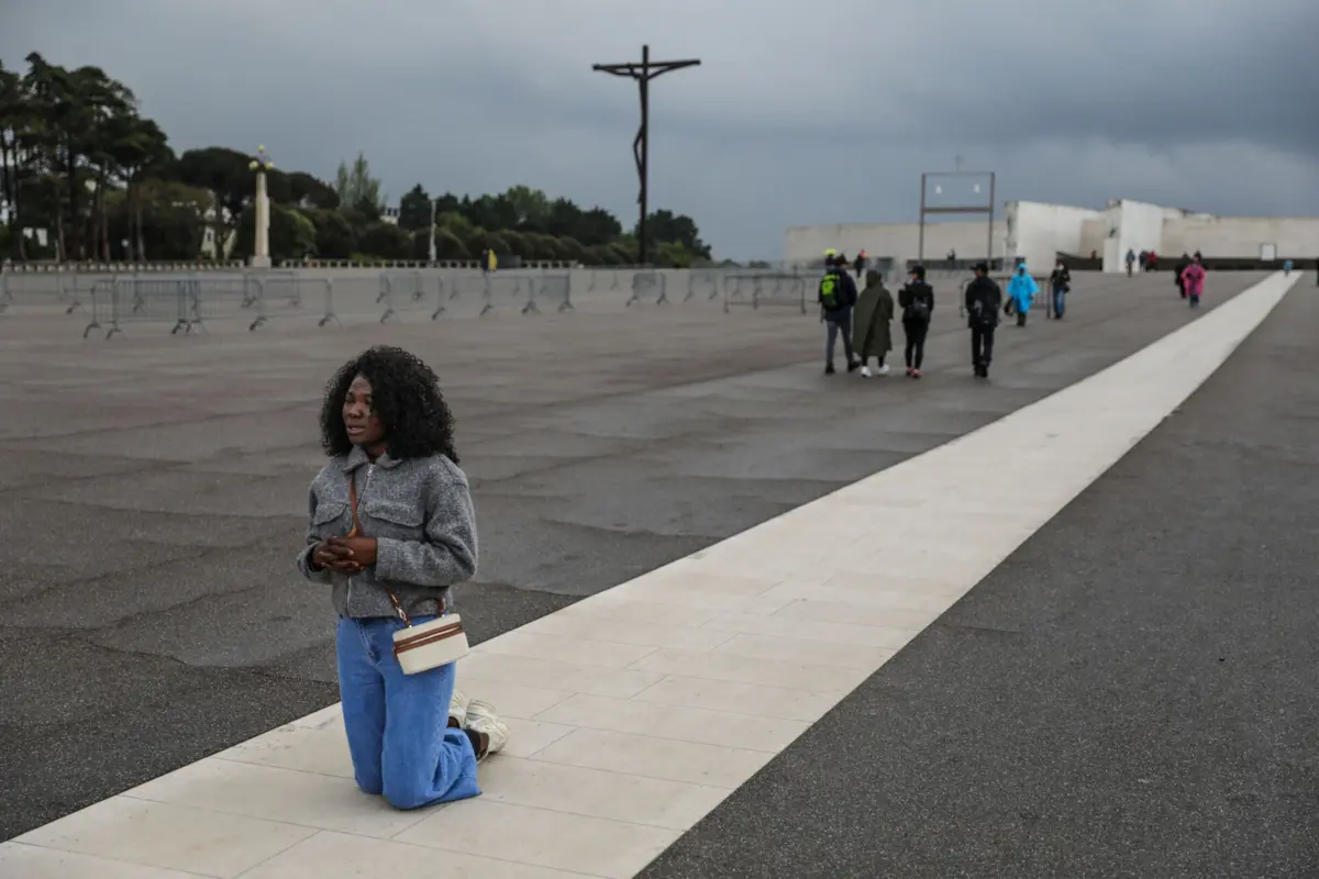 Imagem de contexto do artigo Peregrinos em Fátima pedem que Leão XIV continue legado de Francisco