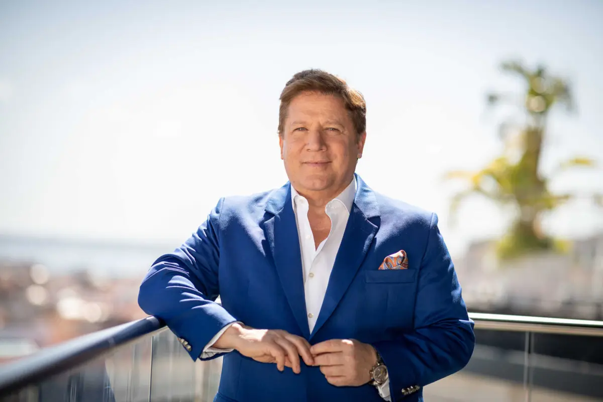 Ator e humorista, Herman José não imagina receber melhor presente.