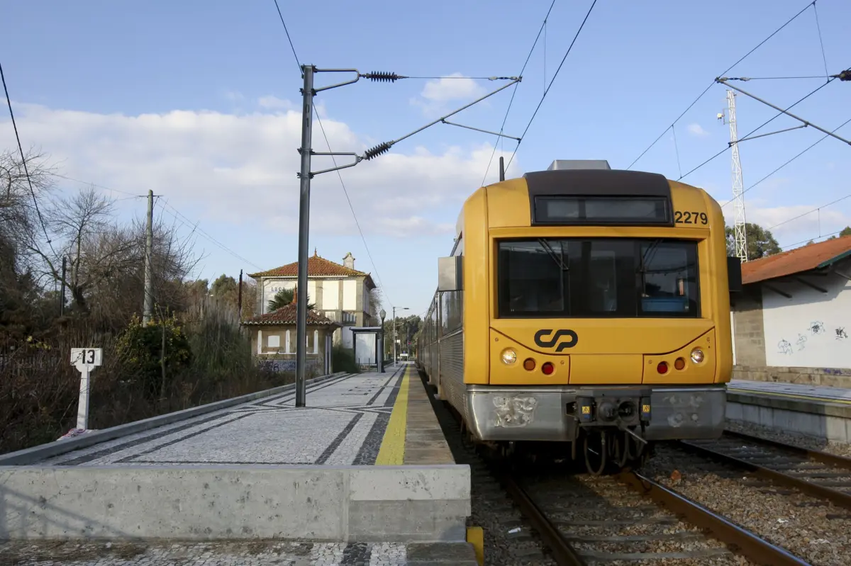 Estação de Leça do Balio recebeu passageiros, pela última vez, em janeiro de 2011