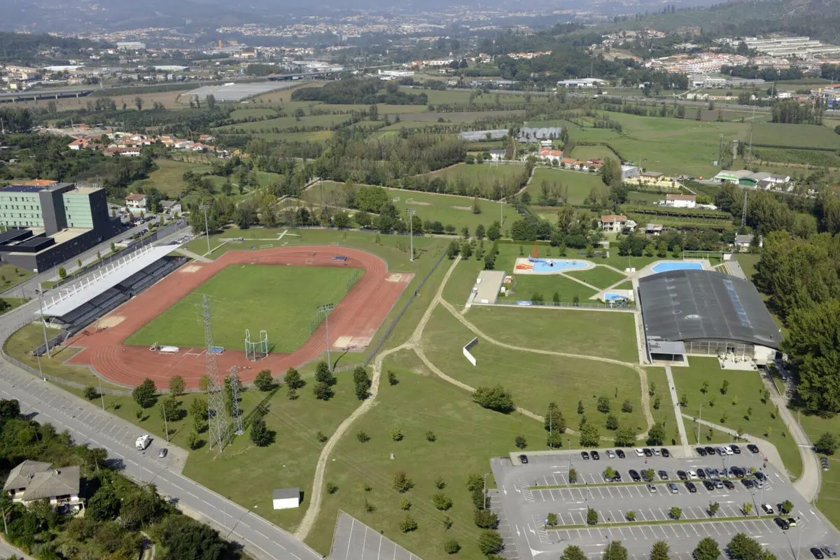 A Cidade Desportiva concentra várias infraestruturas que servirão de apoio à nova licenciatura do IPCA