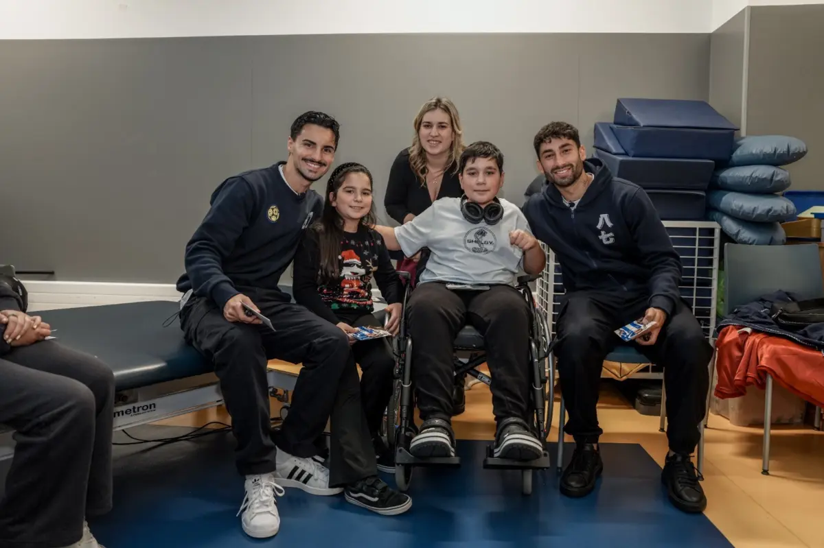 Eustaquio e Alan Varela levaram sorrisos a Valadares